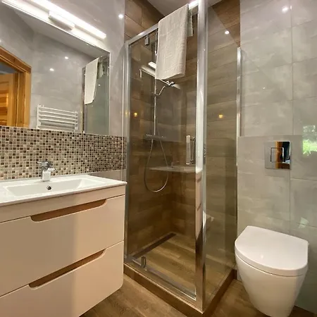 ホームステイ Tyrolska