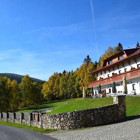 Tyrolska Privatunterkunft